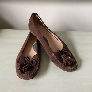 Cole haan brown suede flats  loafers 9